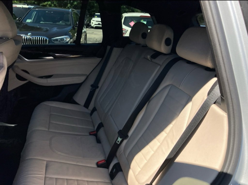 Used 2021 BMW X3 xDrive30i w/ Premium Package AWD/4WD image 3