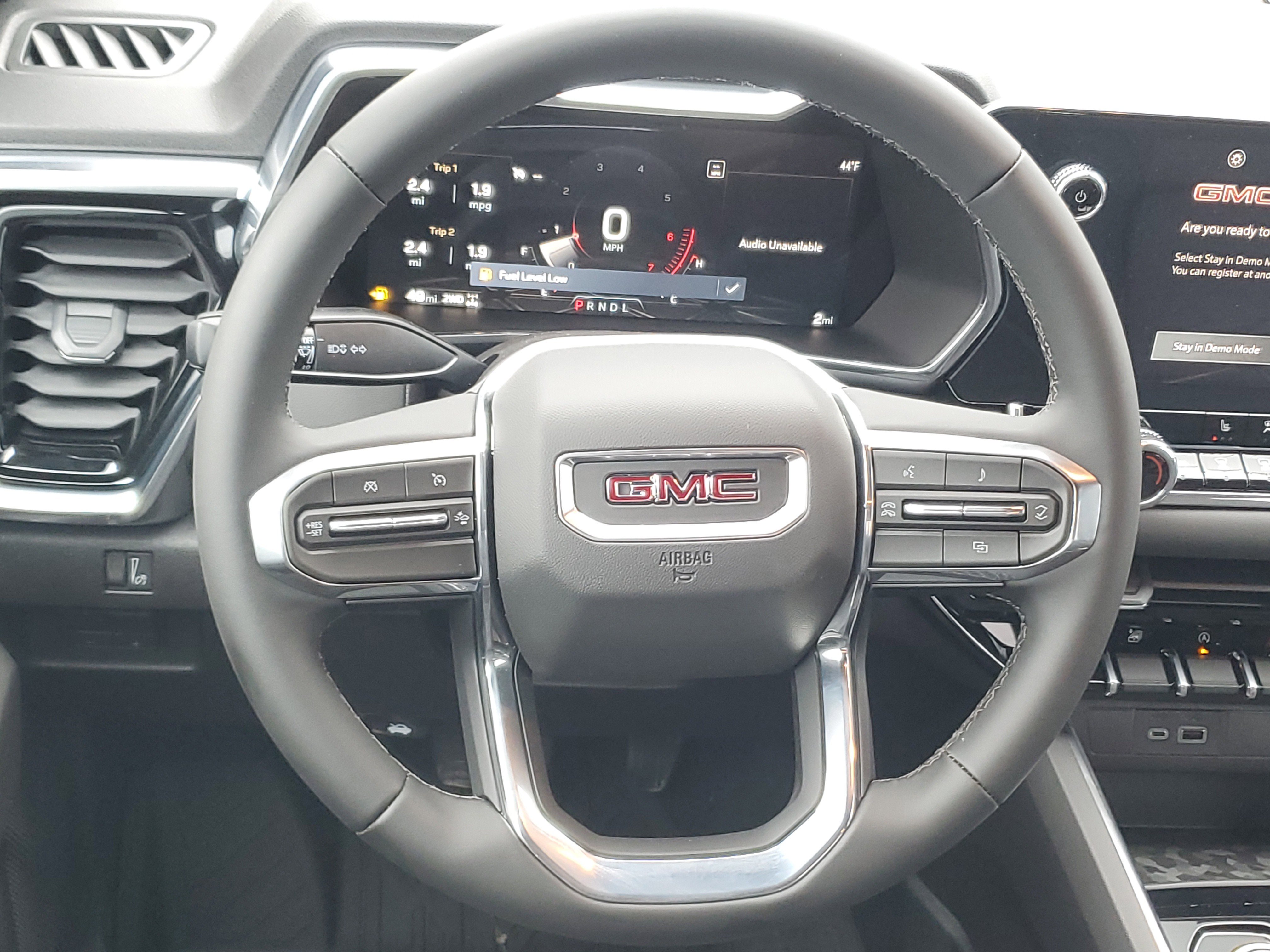 New 2026 GMC Canyon Elevation w/ Convenience Package image 12