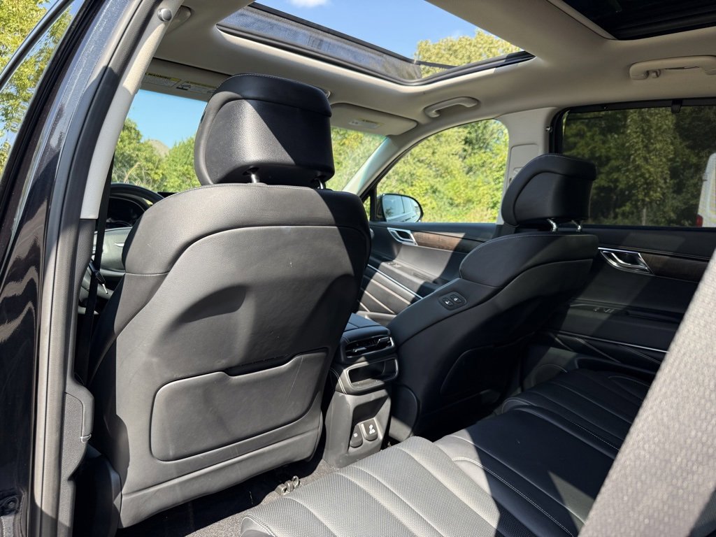 Used 2024 Genesis GV80 3.5T image 25