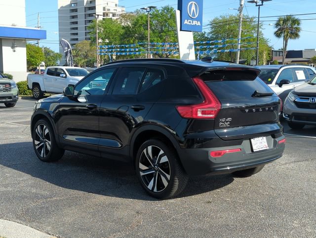 Used 2024 Volvo XC40 B5 Ultimate image 6