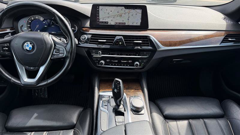Used 2018 BMW 540i xDrive w/ Premium Package AWD/4WD image 28
