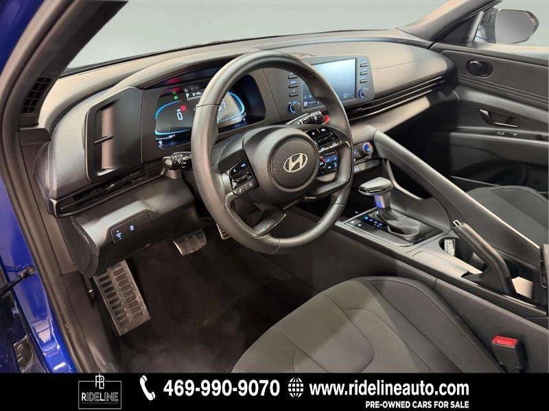 Used 2026 Hyundai Elantra Sport FWD image 11