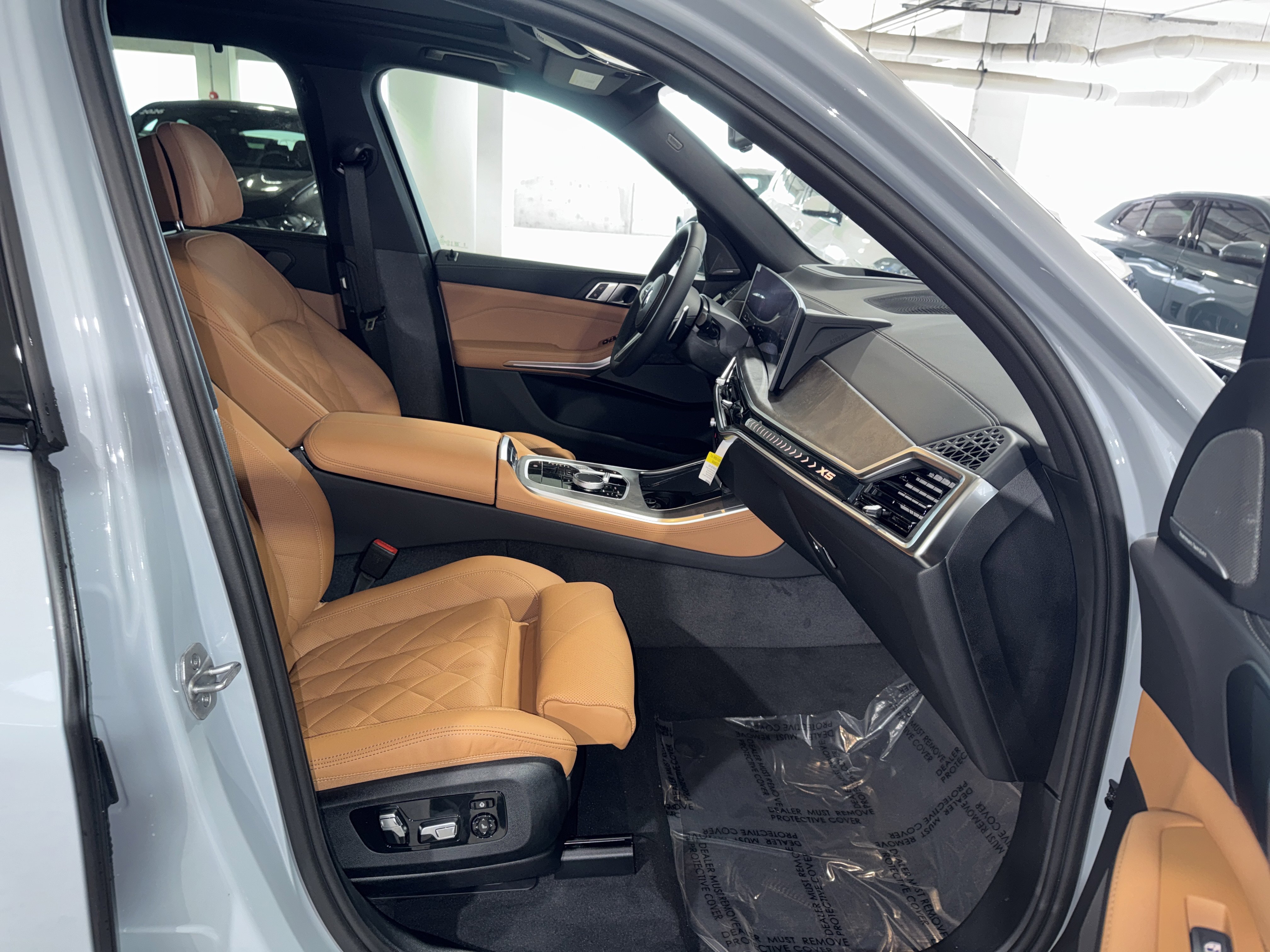 New 2026 BMW X5 sDrive40i w/ M Sport Package image 9