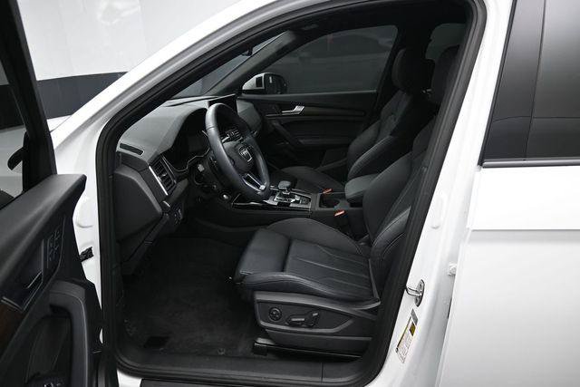 Used 2023 Audi Q5 2.0T Premium Plus w/ Premium Plus Package AWD/4WD image 9