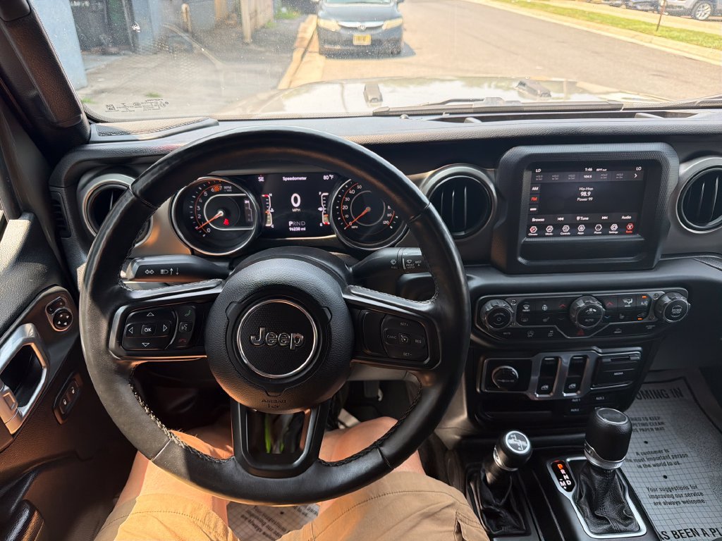 Used 2021 Jeep Wrangler Sport AWD/4WD image 19