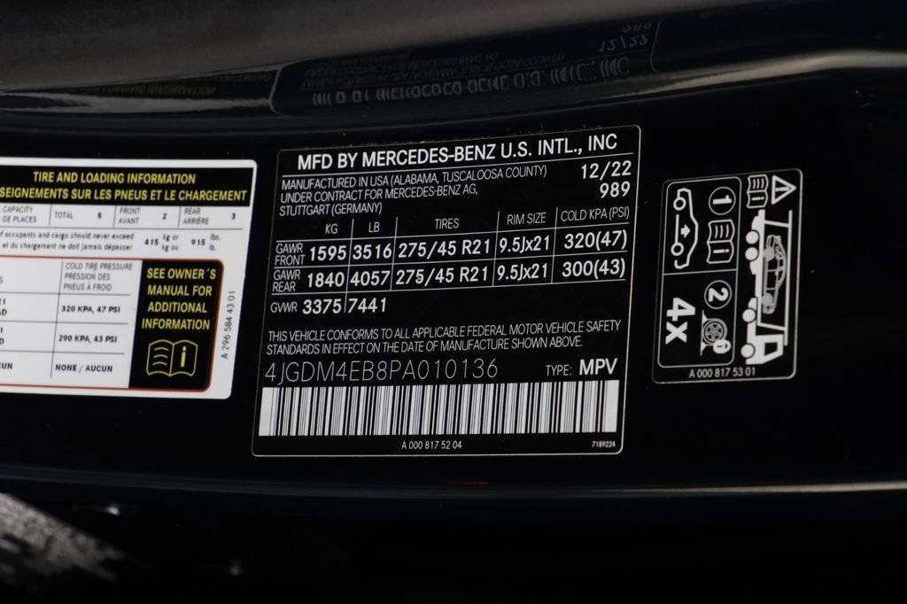 Used 2023 Mercedes-Benz EQS 580 4MATIC SUV image 28