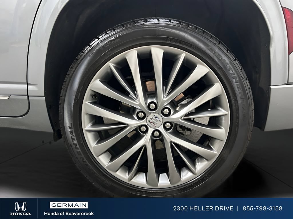 Used 2026 Buick Enclave Avenir w/ Super Cruise Package FWD image 32