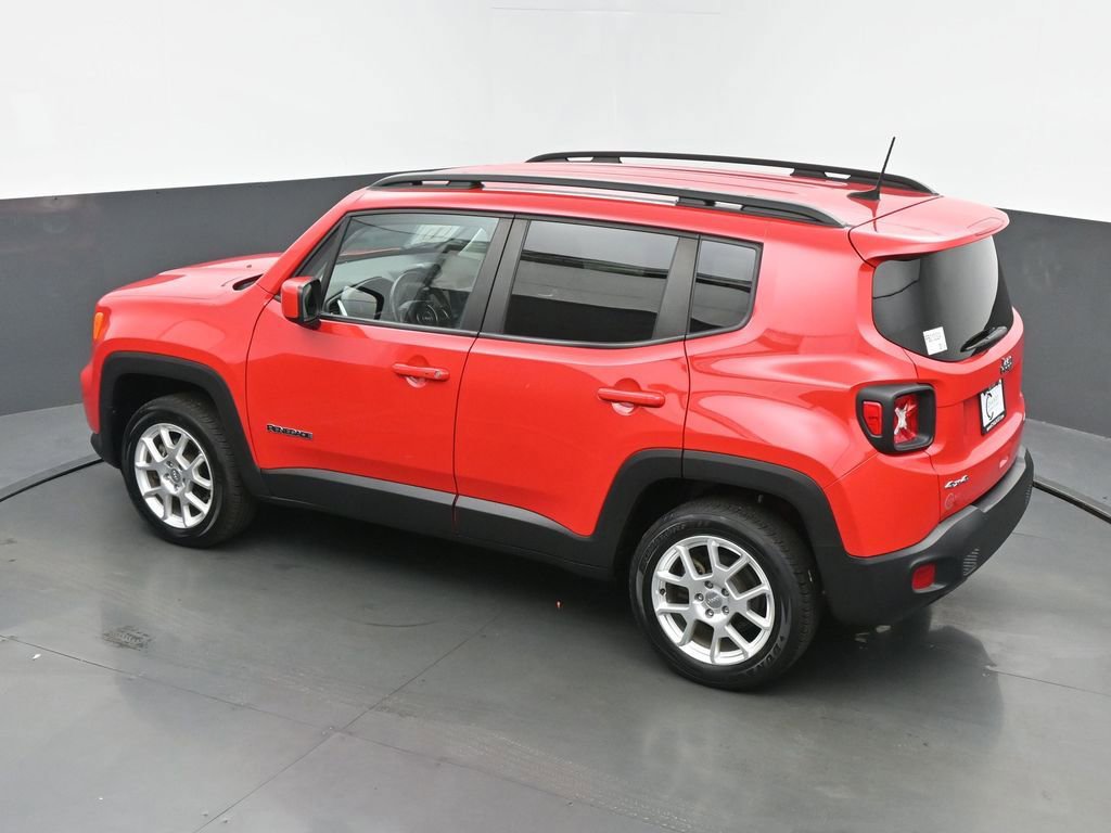 Used 2020 Jeep Renegade Latitude w/ Cold Weather Group AWD/4WD image 37