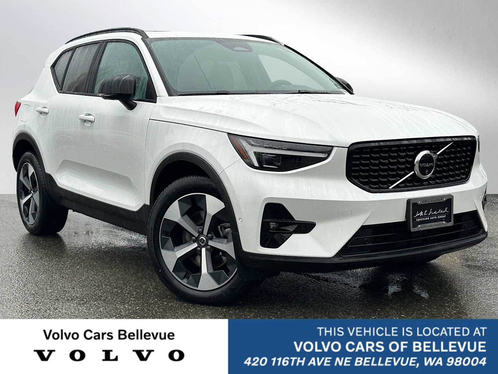 Used 2025 Volvo XC40 B5 Plus w/ Protection Package Premier