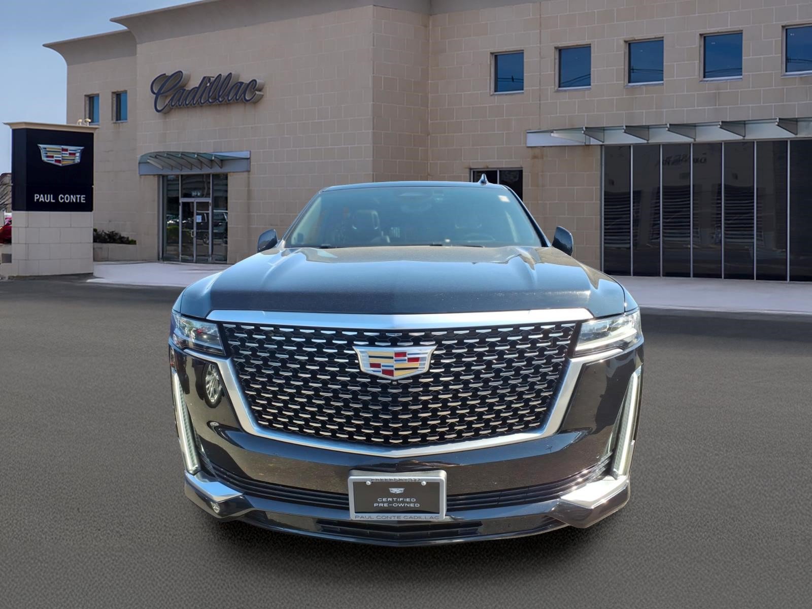 Certified 2023 Cadillac Escalade ESV Premium Luxury w/ Performance Package AWD/4WD image 2