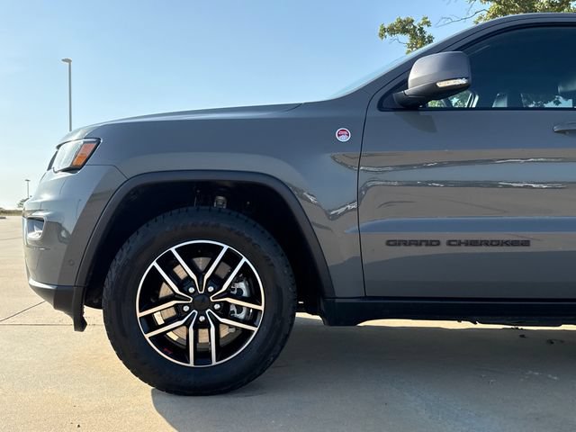 Used 2021 Jeep Grand Cherokee Trailhawk w/ Trailhawk Luxury Group AWD/4WD image 5