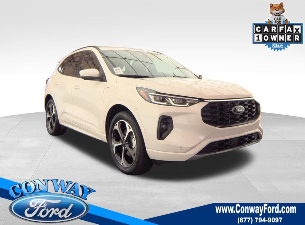 Used 2025 Ford Escape ST-Line Elite w/ Premium Technology Package image 1