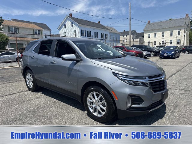 Used 2024 Chevrolet Equinox LT AWD/4WD image 2