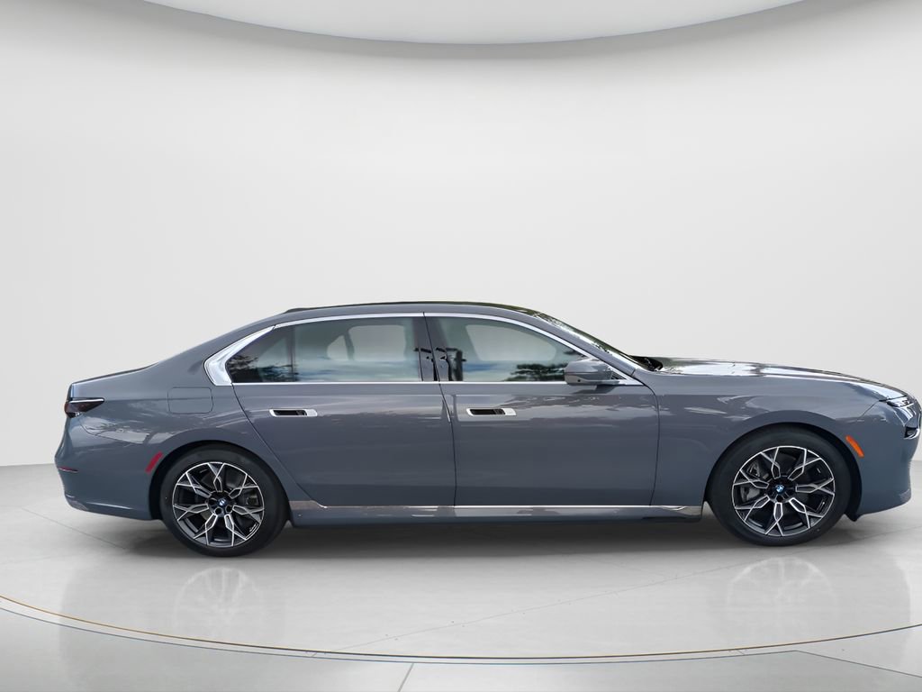 New 2026 BMW i7 eDrive50 w/ Executive Package RWD image 4