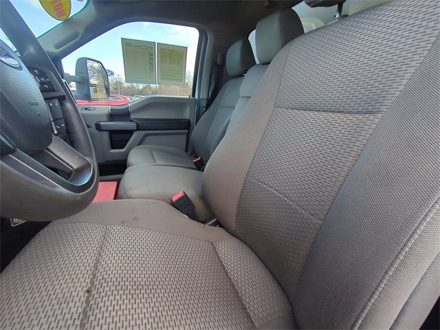 Used 2022 Ford F550 4x4 Regular Cab Super Duty image 21