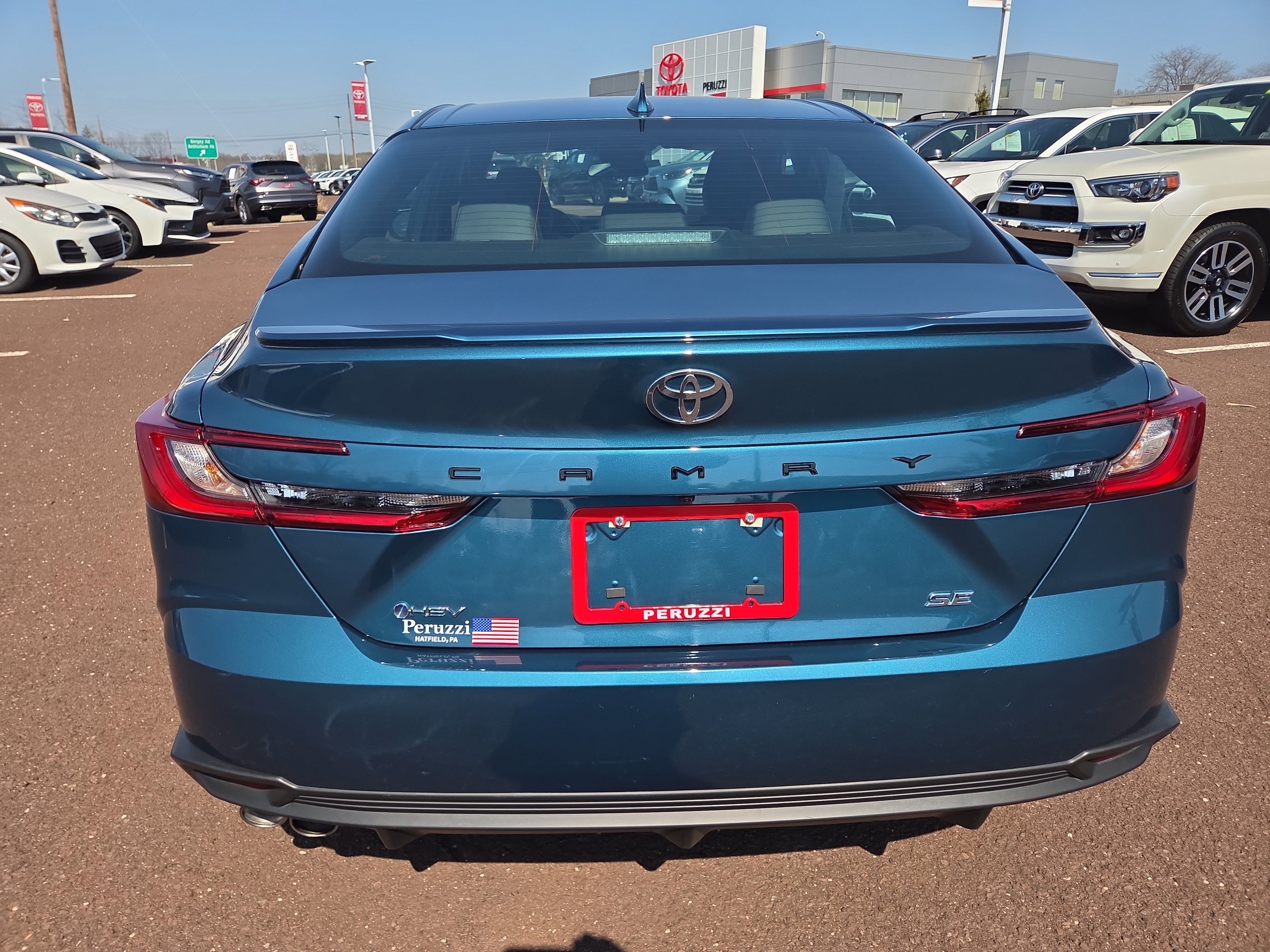 Certified 2025 Toyota Camry SE FWD image 4