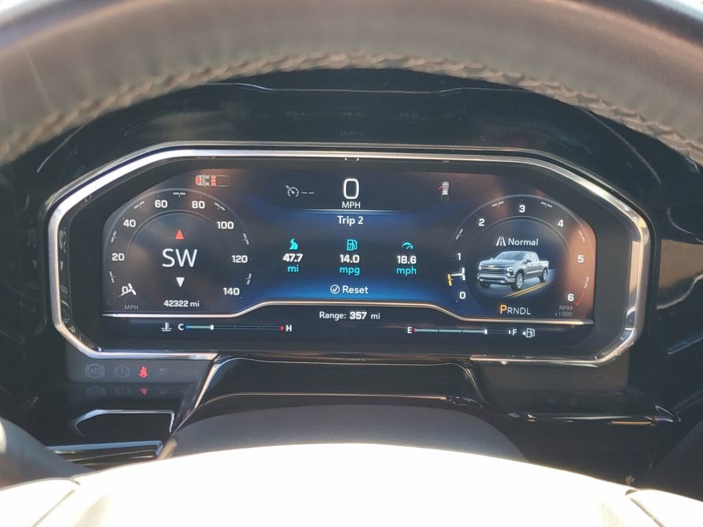 Used 2025 Chevrolet Silverado 1500 LT image 21