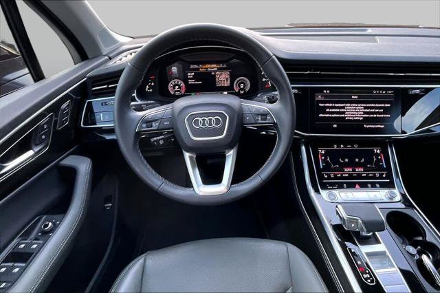 Certified 2025 Audi Q7 3.0T Premium Plus AWD/4WD image 6