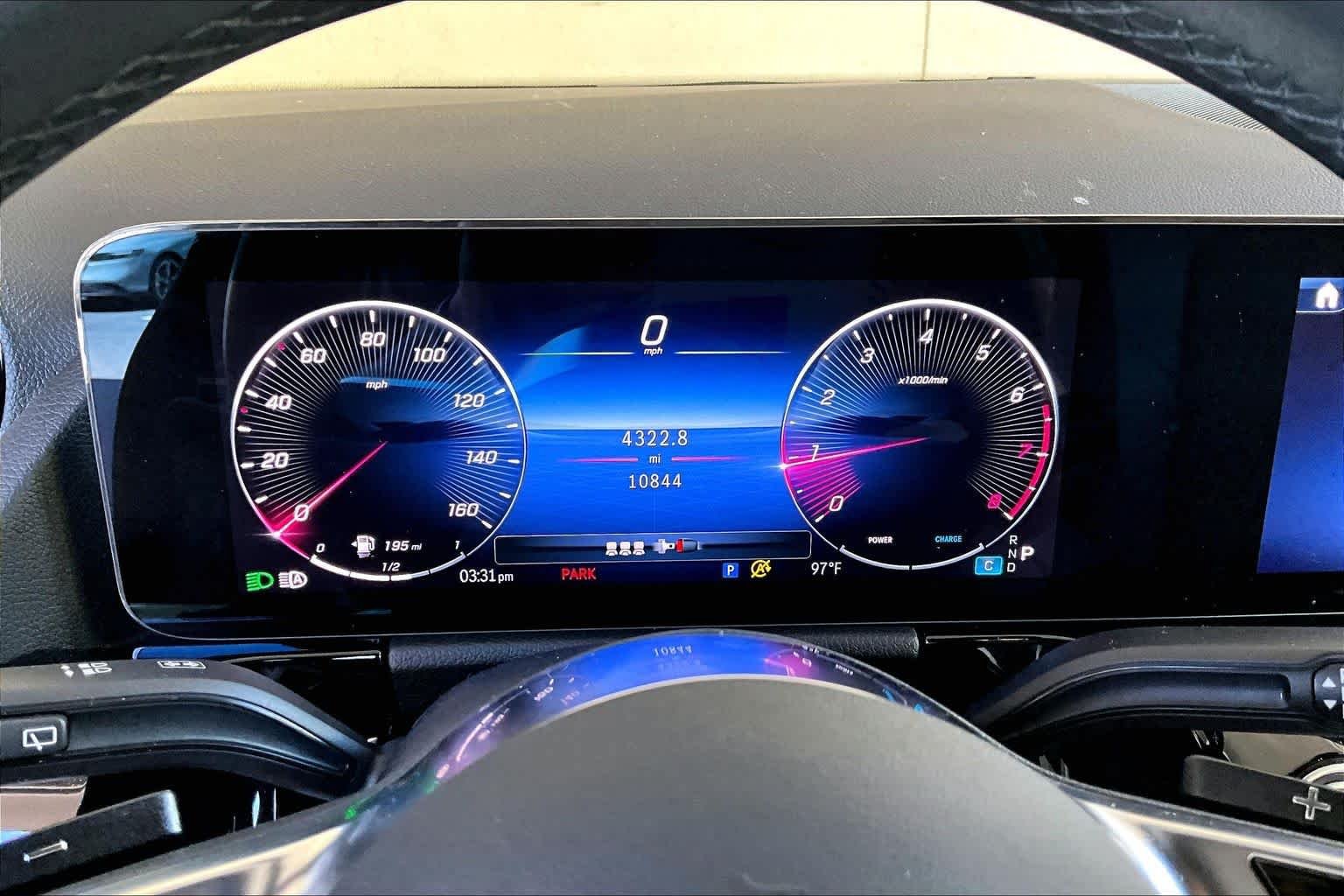 Certified 2025 Mercedes-Benz GLA 250 image 26