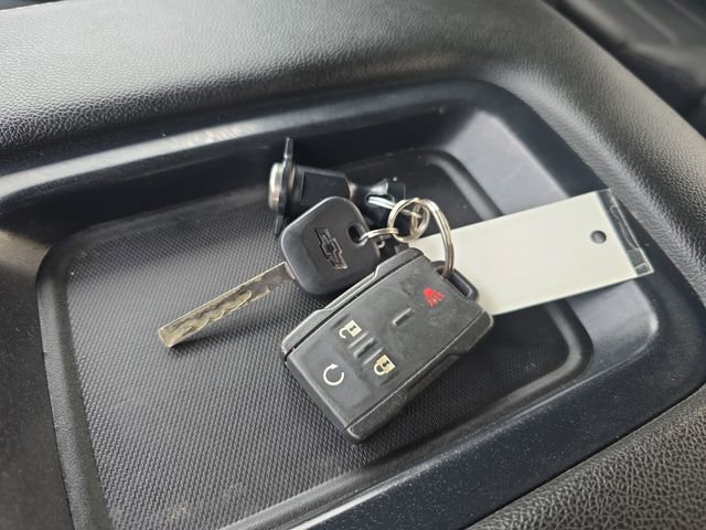 Used 2017 Chevrolet Silverado 1500 LT w/ All Star Edition image 30