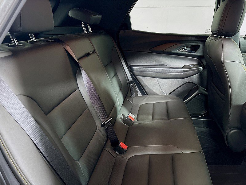 Used 2024 Chevrolet TrailBlazer ACTIV w/ Driver Confidence Package image 25