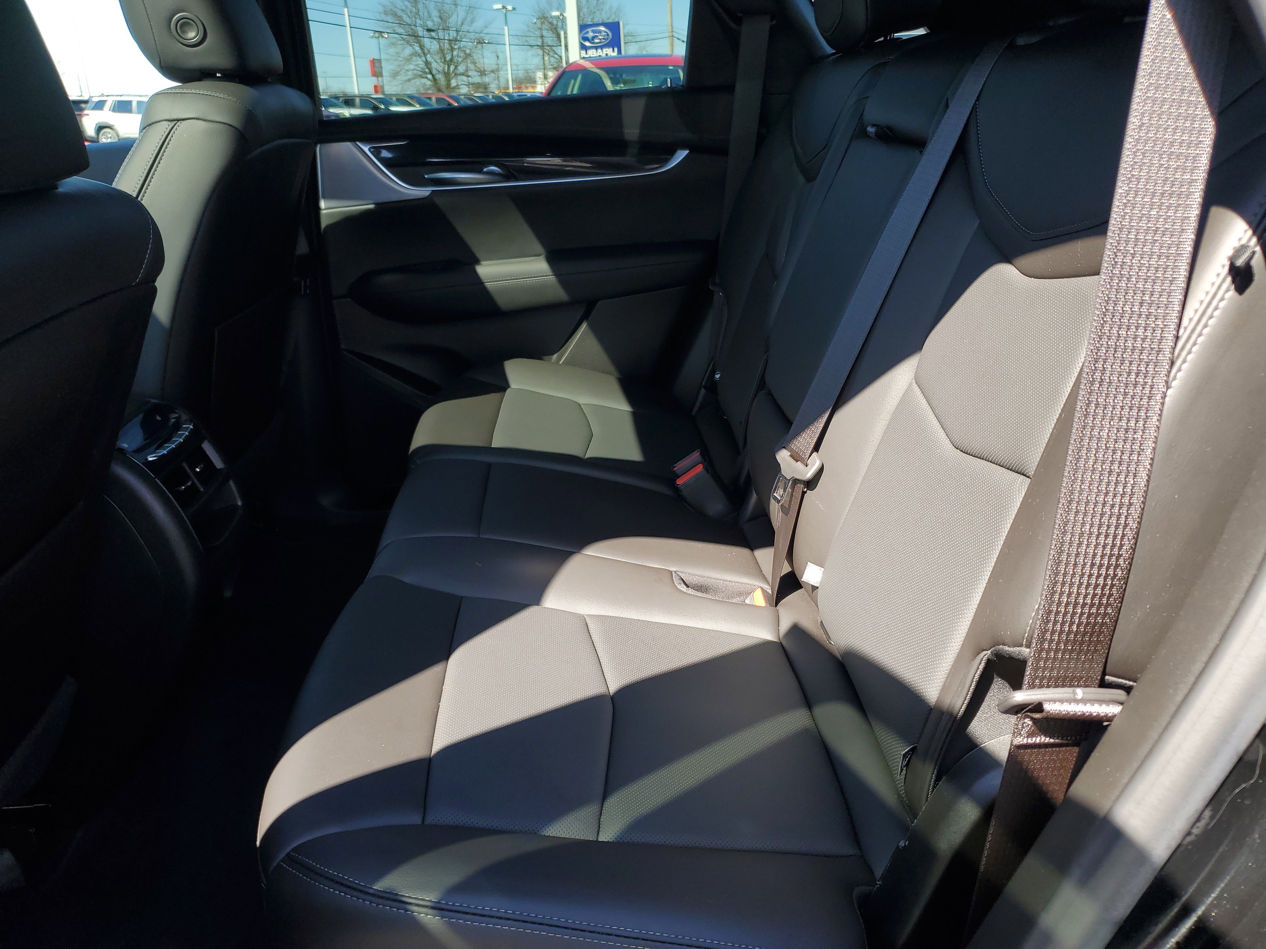 Certified 2023 Cadillac XT5 Premium Luxury image 9