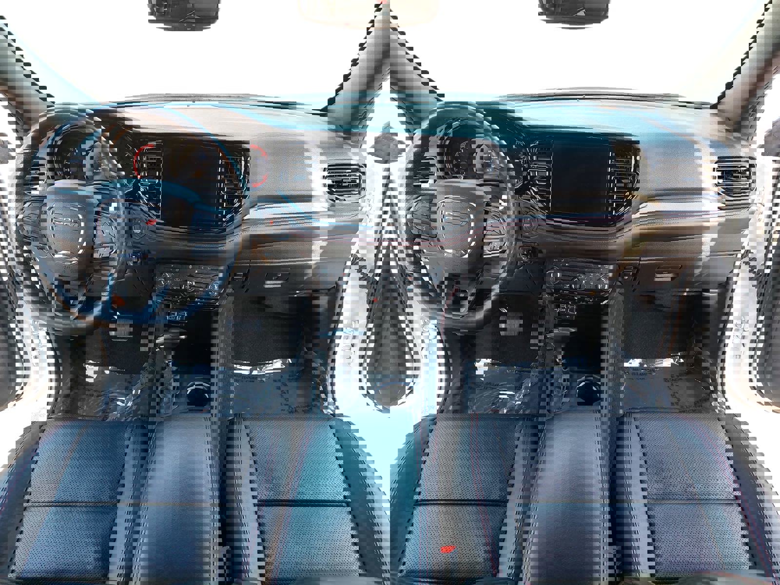 Used 2024 Dodge Durango GT image 9