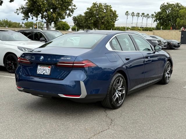 Used 2025 BMW i5 xDrive40 w/ Executive Package image 8