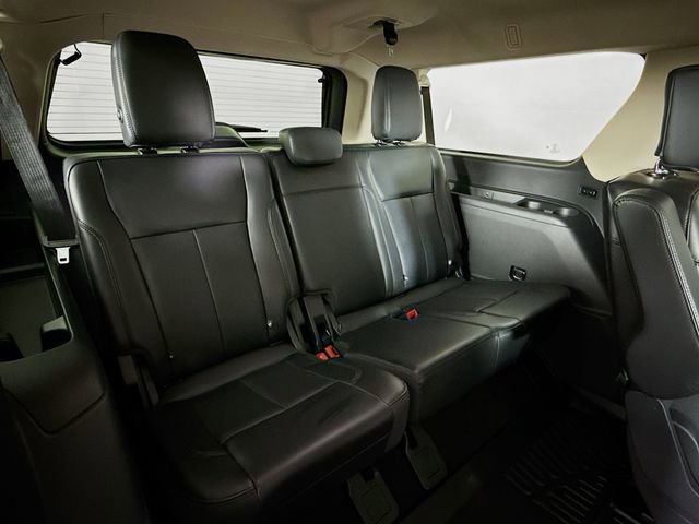 Used 2024 Ford Expedition Max XLT image 27