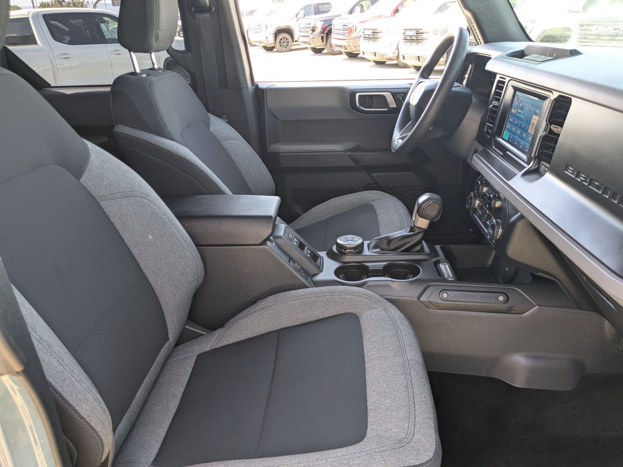 Used 2022 Ford Bronco 4-Door AWD/4WD image 30