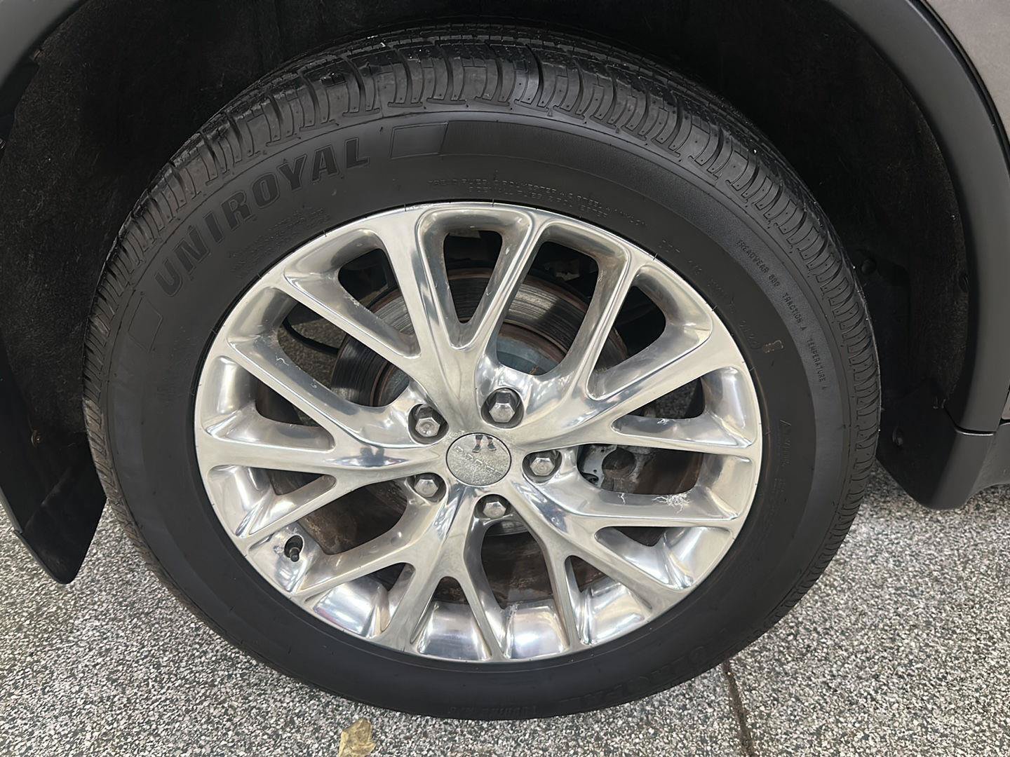 Used 2014 Dodge Durango Citadel w/ Technology Group AWD/4WD image 3