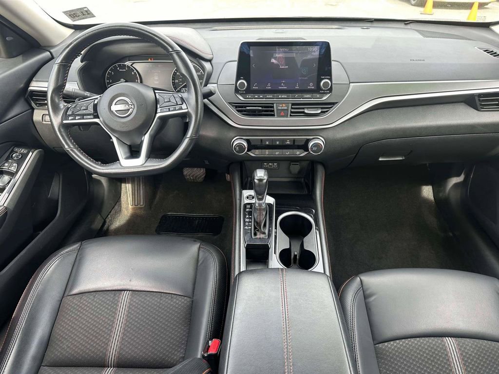 Used 2024 Nissan Altima 2.5 SR image 12