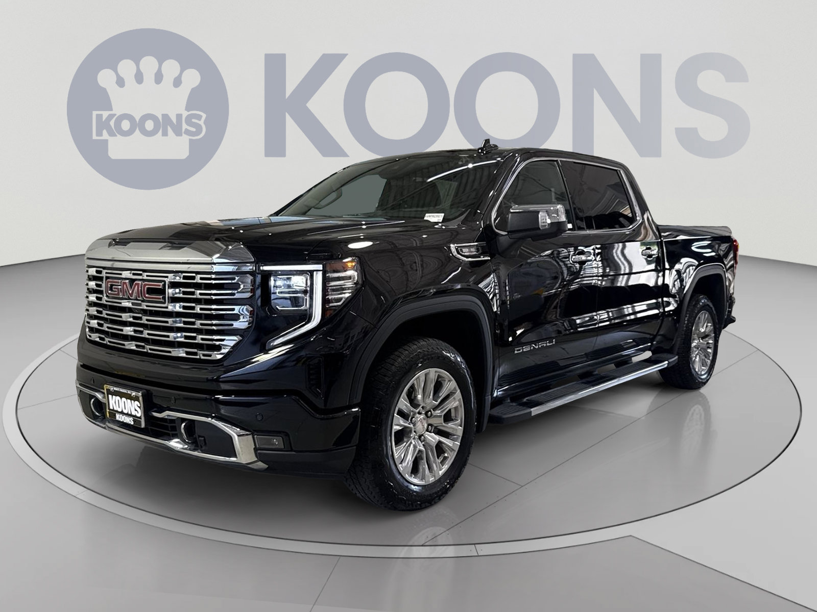 Used 2024 GMC Sierra 1500 Denali w/ Technology Package AWD/4WD image 1