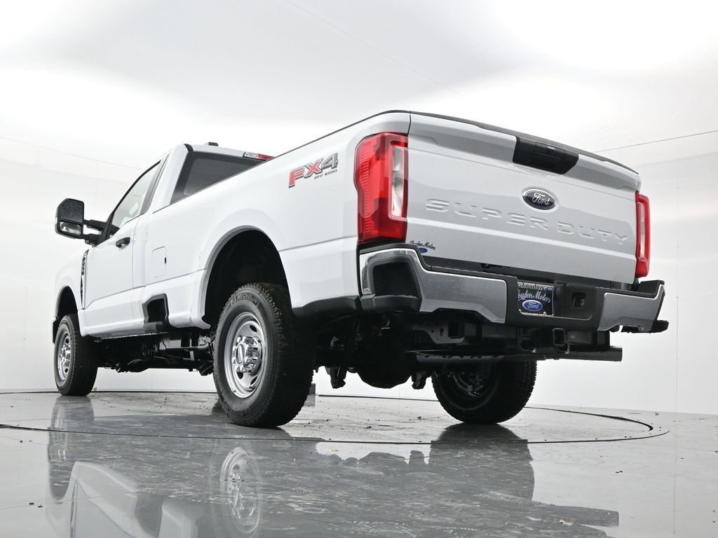 New 2026 Ford F250 XL w/ FX4 Off-Road Package image 41