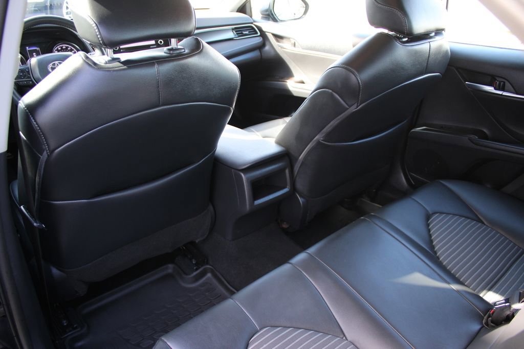 Used 2024 Toyota Camry SE image 25
