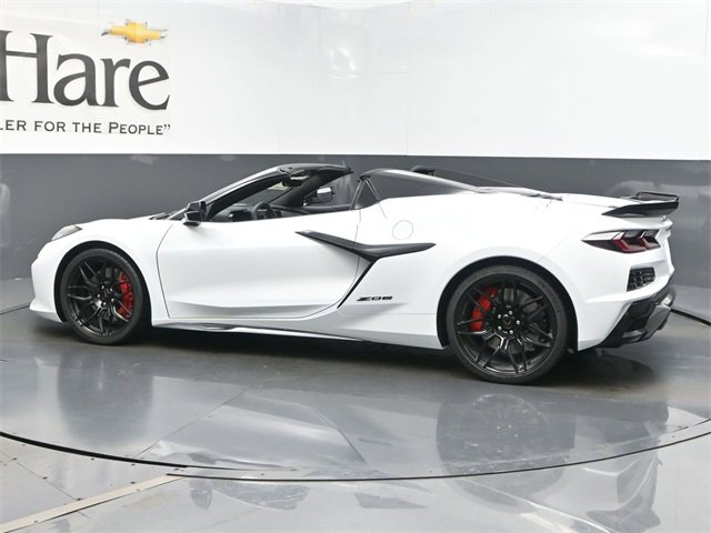 New 2025 Chevrolet Corvette Z06 image 32