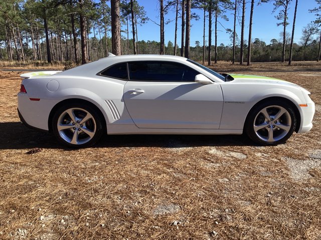 Used 2015 Chevrolet Camaro LT w/ RS Package image 6