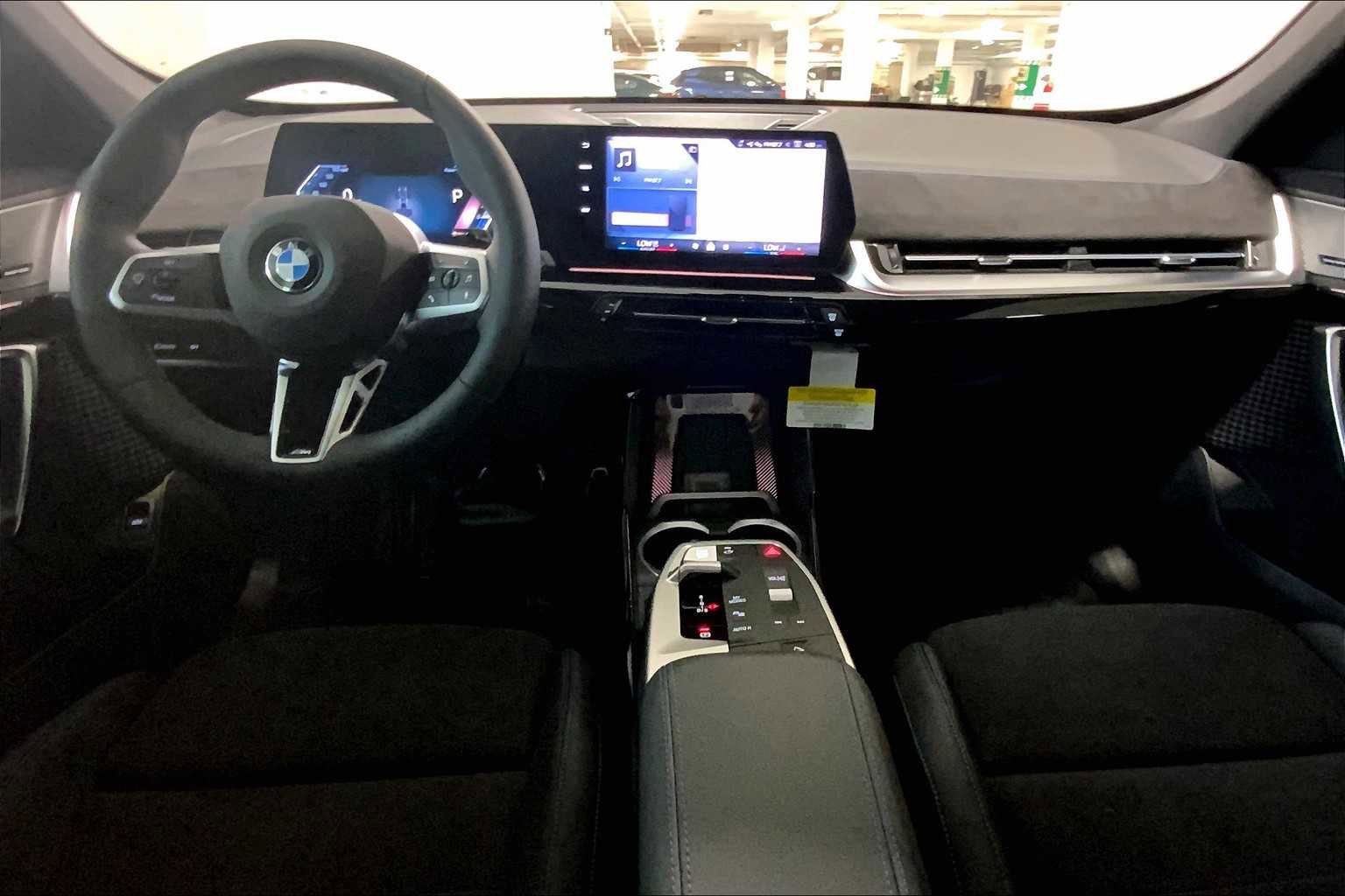 New 2026 BMW X1 xDrive28i w/ M Sport Package image 5