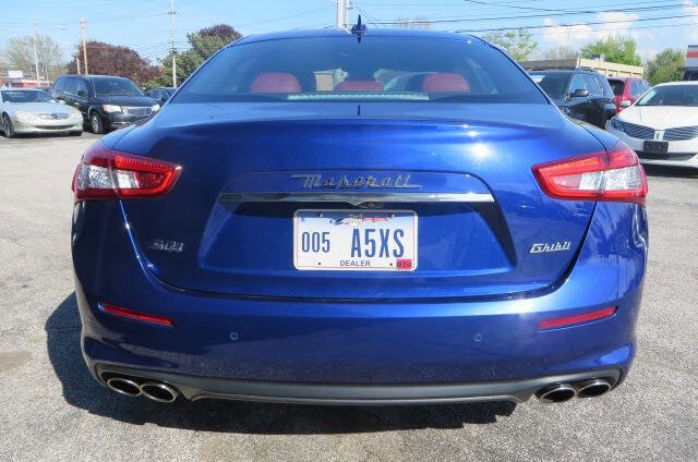 Used 2019 Maserati Ghibli S Q4 AWD/4WD image 35