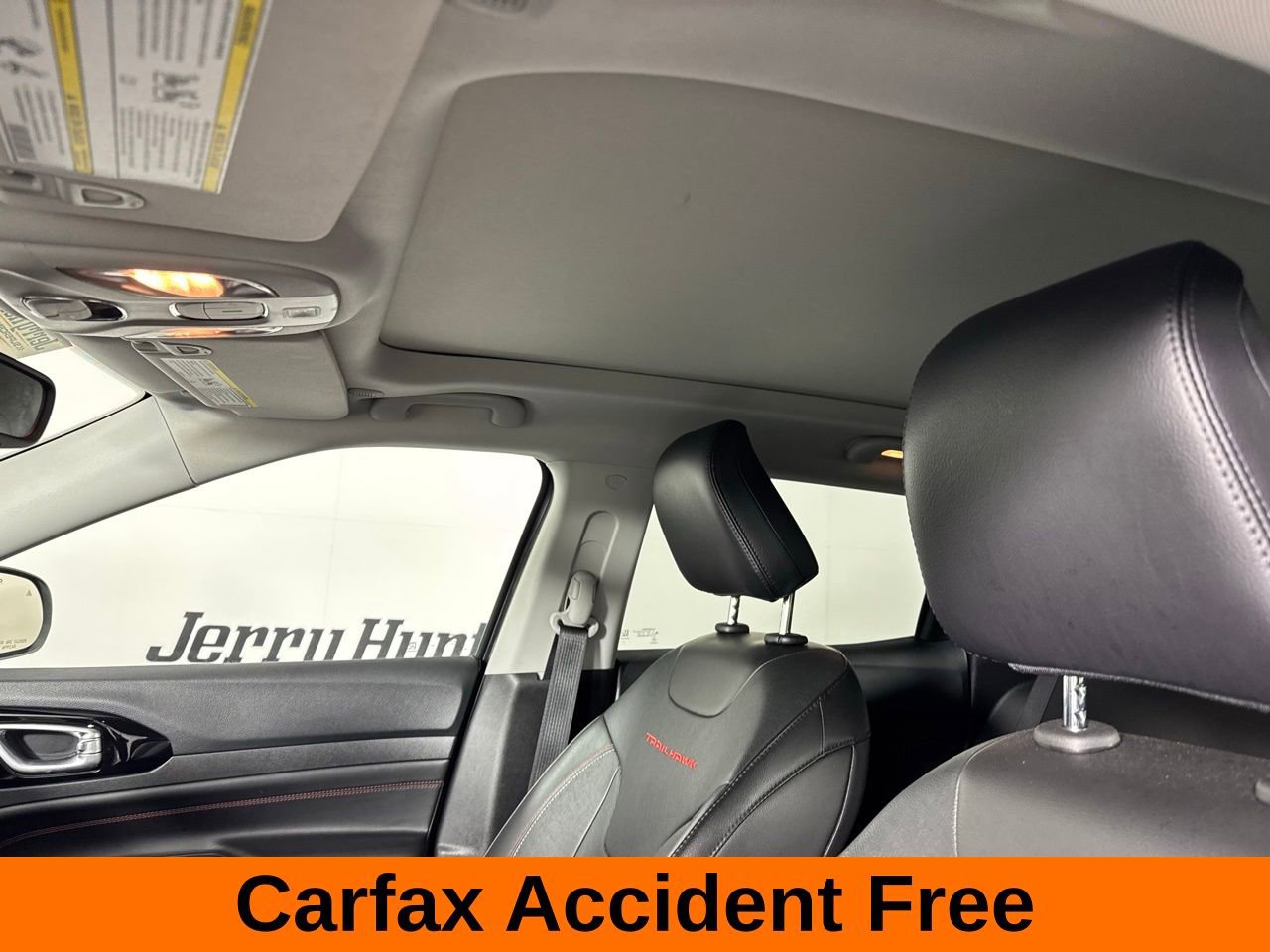 Used 2022 Jeep Compass Trailhawk w/ Trailhawk Elite Group image 3