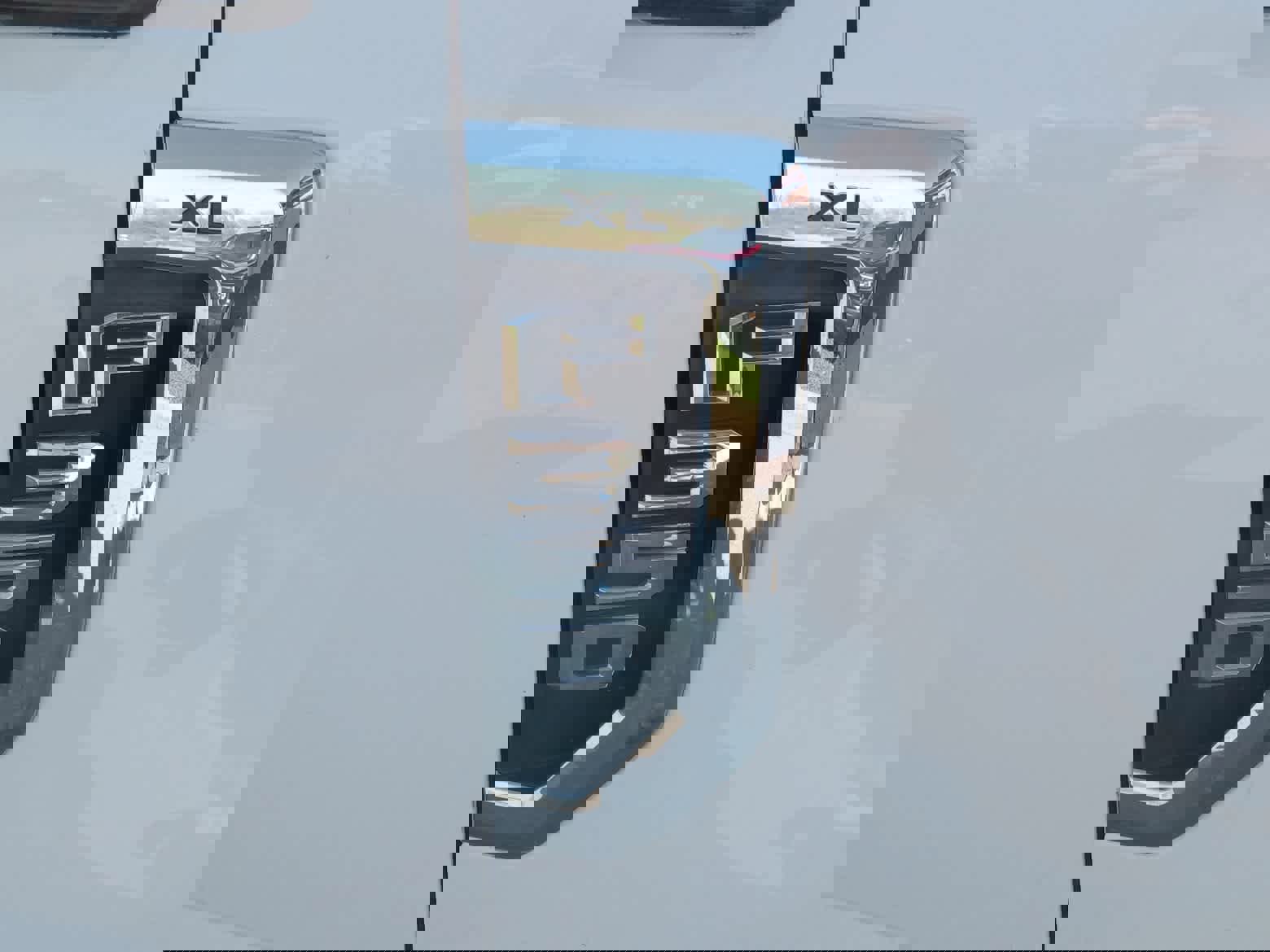 Used 2022 Ford F350 XL w/ Power Equipment Group image 10