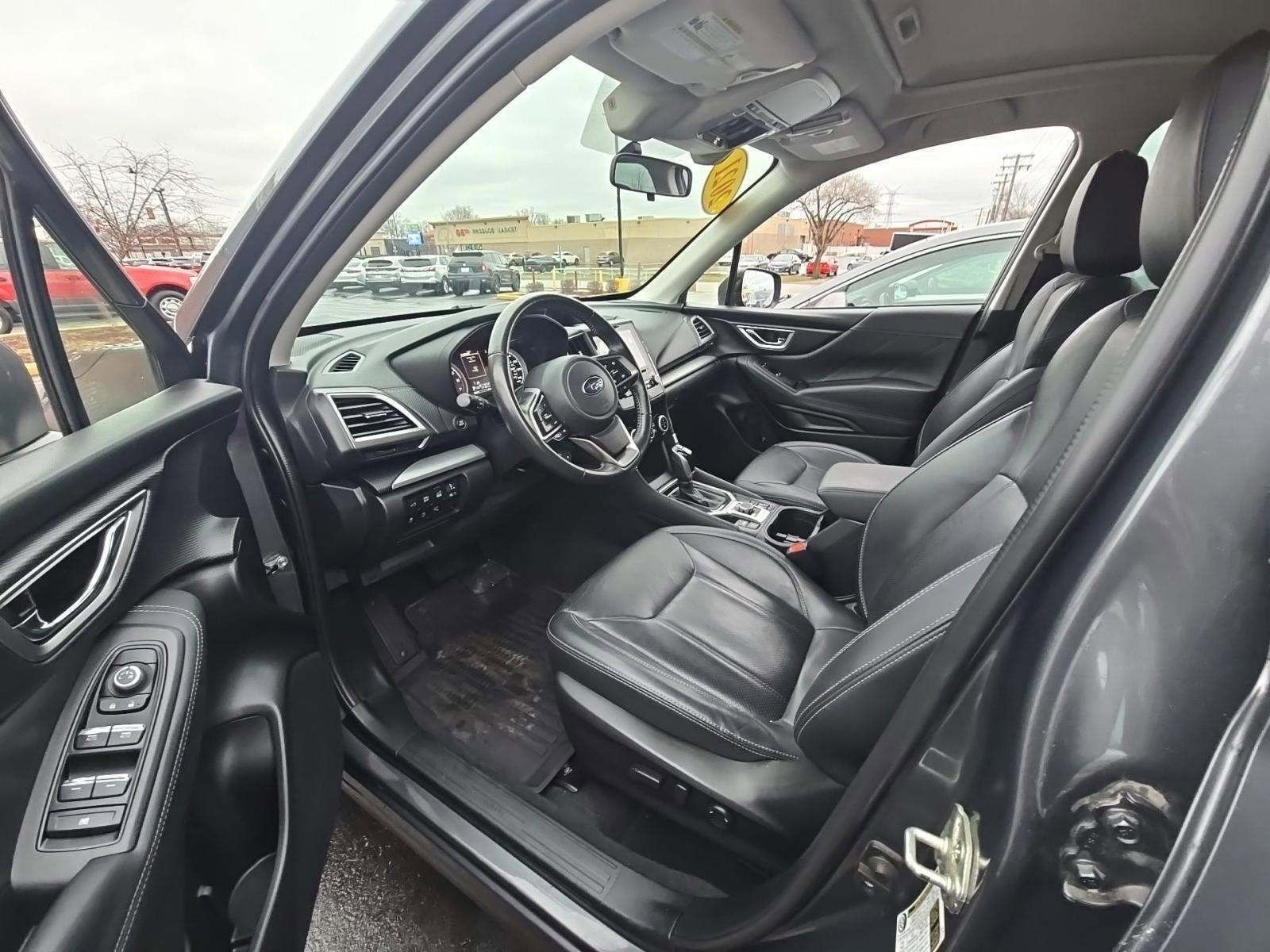 Used 2021 Subaru Forester Limited image 6