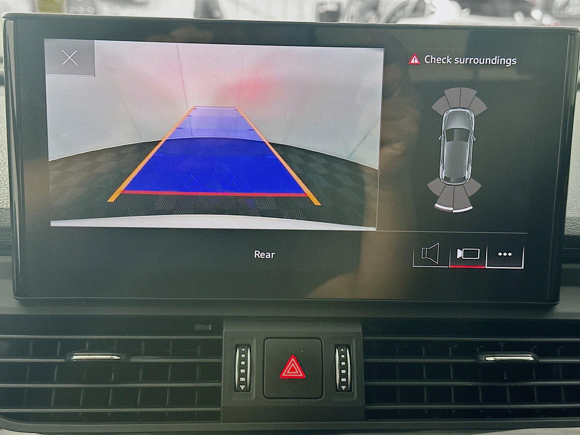 Used 2023 Audi Q5 2.0T Premium w/ Convenience Package image 22