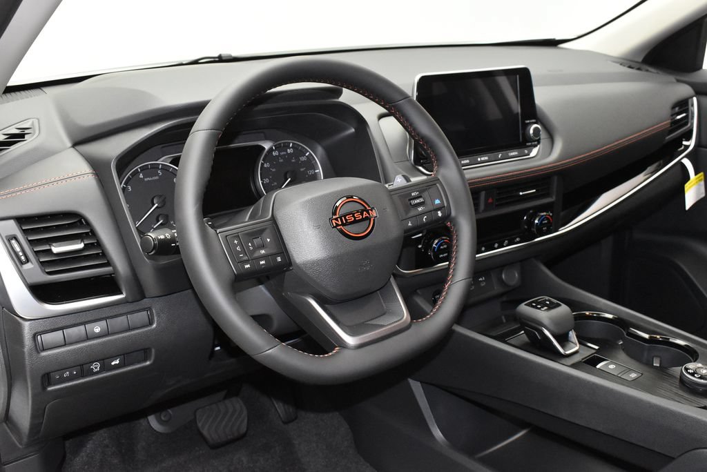 New 2026 Nissan Rogue SV AWD/4WD image 15