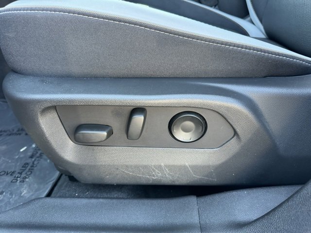 Certified 2025 Buick Envision Sport Touring image 13