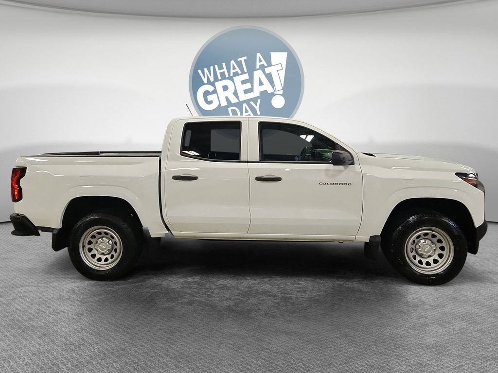 Certified 2025 Chevrolet Colorado W/T w/ Advanced Trailering Package image 2