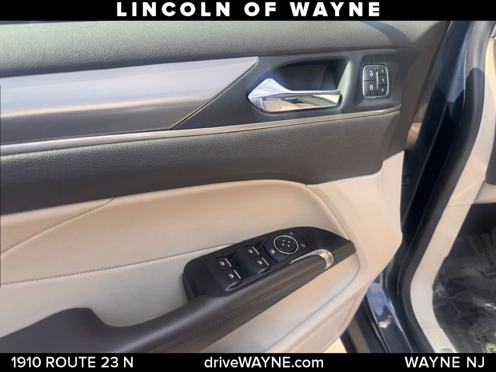 Certified 2019 Lincoln MKC Premiere AWD/4WD image 14