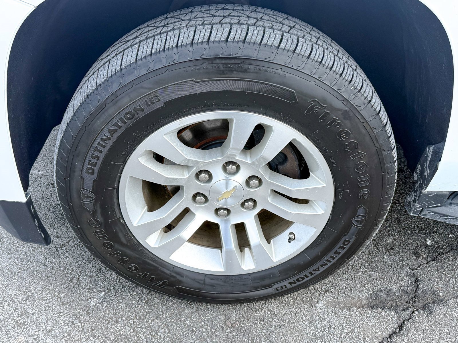 Used 2018 Chevrolet Suburban LT image 10