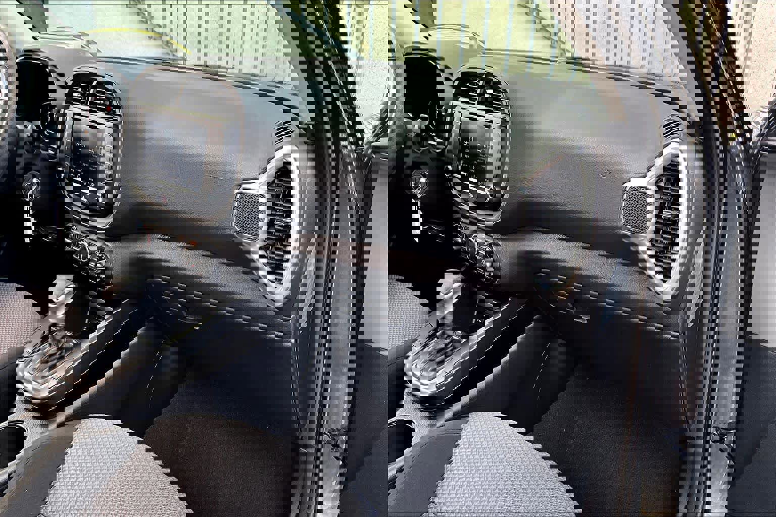 Used 2023 Kia Soul LX image 18