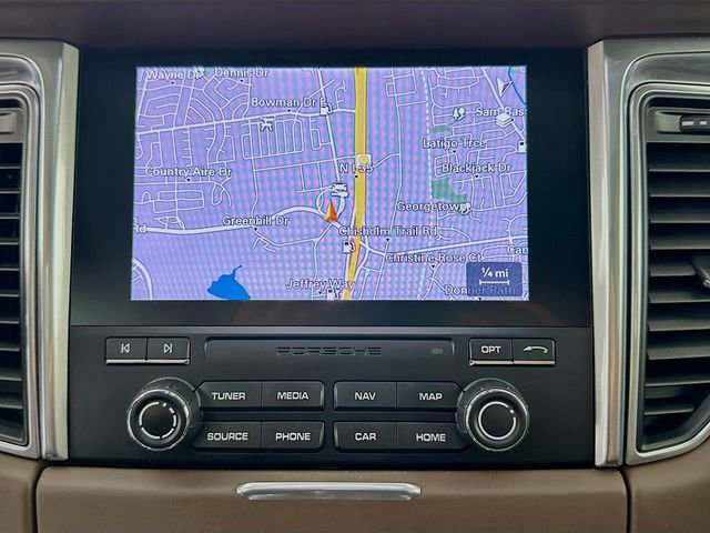 Used 2018 Porsche Macan GTS image 13